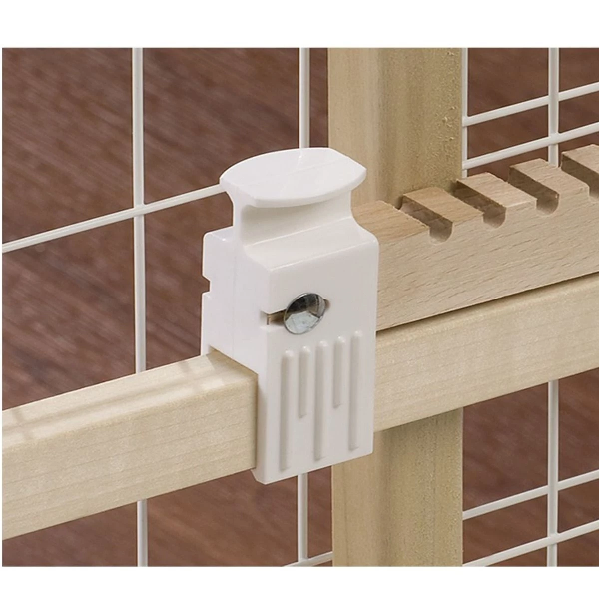 GMI Standard Wire Mesh Expansion Gate, 375-3, 26 IN to 41 IN, 1337530 3 GMI Standard Wire Mesh Expansion Gate, 375-3, 26 IN to 41 IN, 1337530 - Image 3